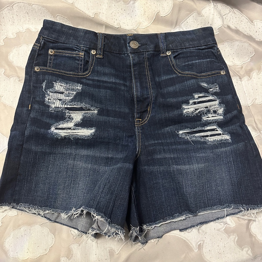 AE Shorts